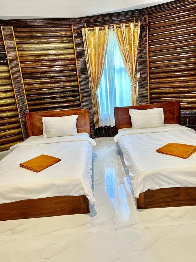 M'Pay Bay Guesthouse Koh Rong Sanloem Exteriör bild